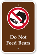 Do Not Feed Bears Campground Sign